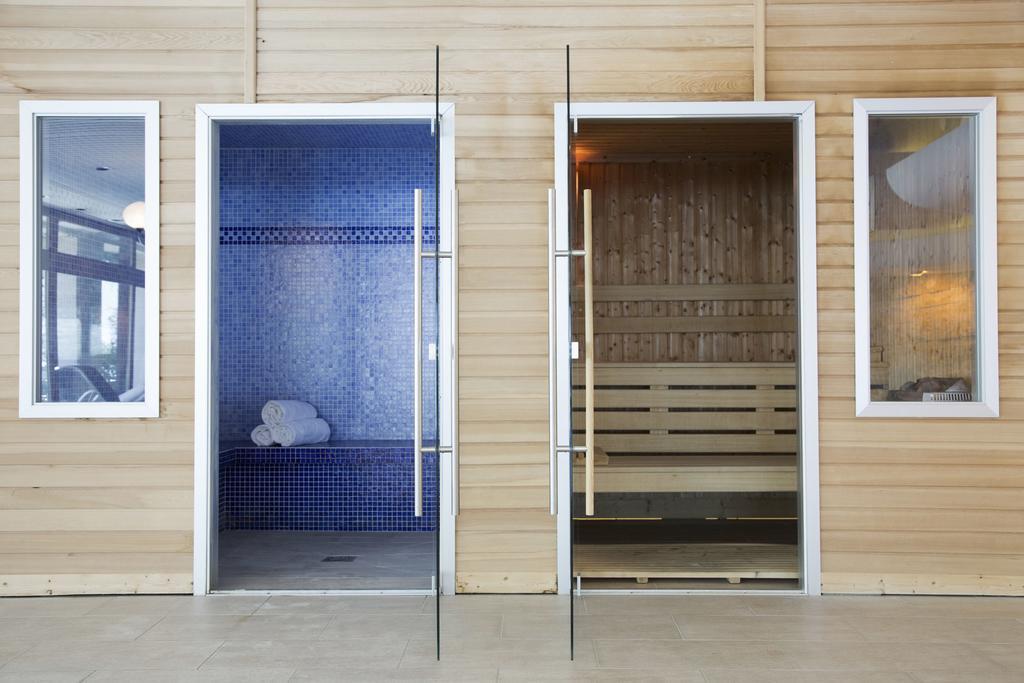 르 팰리스 드 멘톤 호텔 망통생베르나드 외부 사진 Saunas at the Hotel Tammer, Tampere, Finland